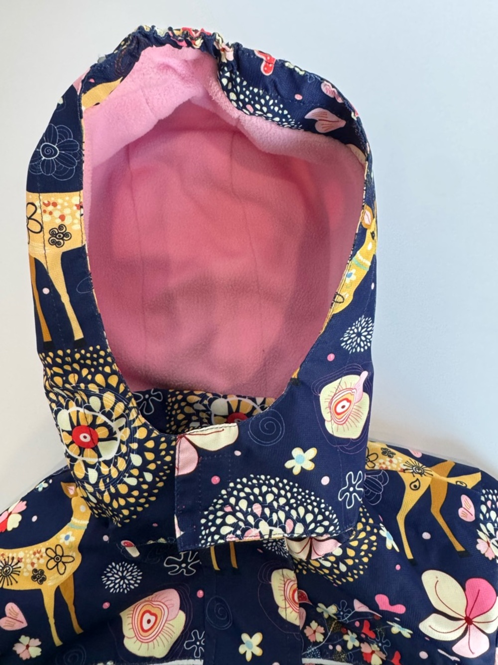 Girls Navy Deer Print Hooded Raincoat Sz 7-8 🦌🩷 - Picture 8 of 9